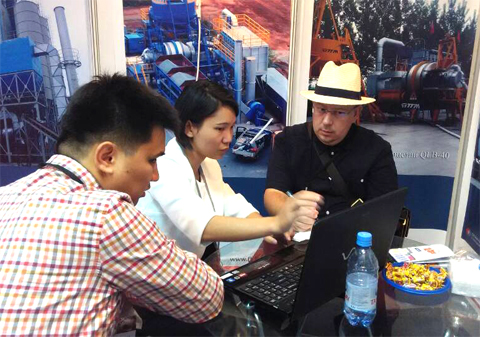 特级丰满少妇一级AAAA爱毛片