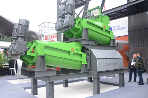 特级丰满少妇一级AAAA爱毛片