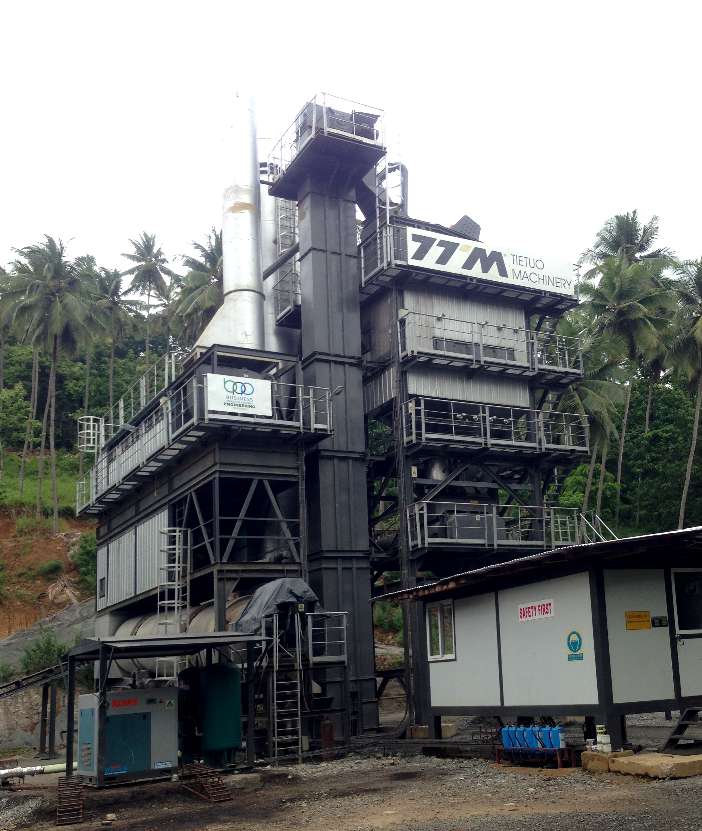 特级丰满少妇一级AAAA爱毛片