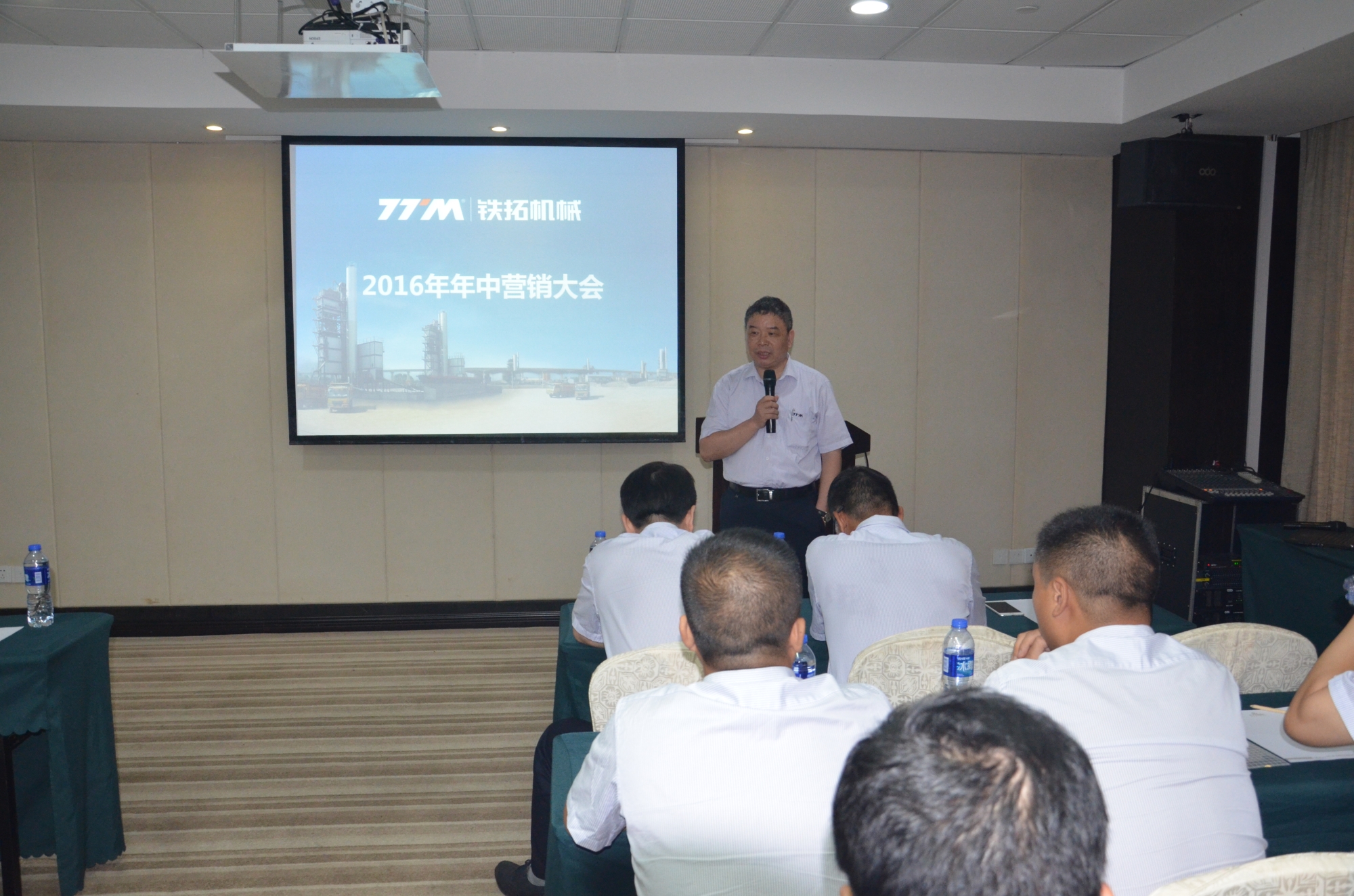 特级丰满少妇一级AAAA爱毛片