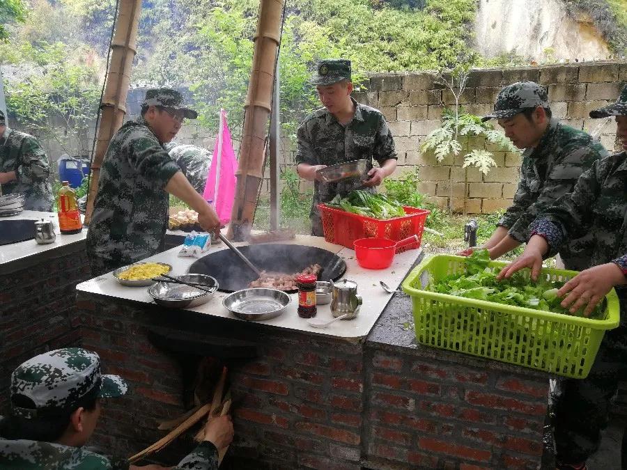 特级丰满少妇一级AAAA爱毛片