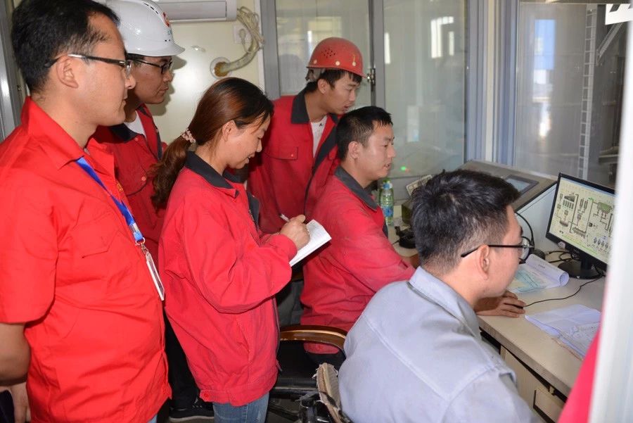 特级丰满少妇一级AAAA爱毛片