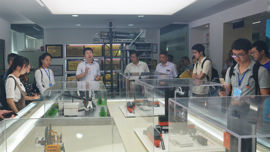 特级丰满少妇一级AAAA爱毛片